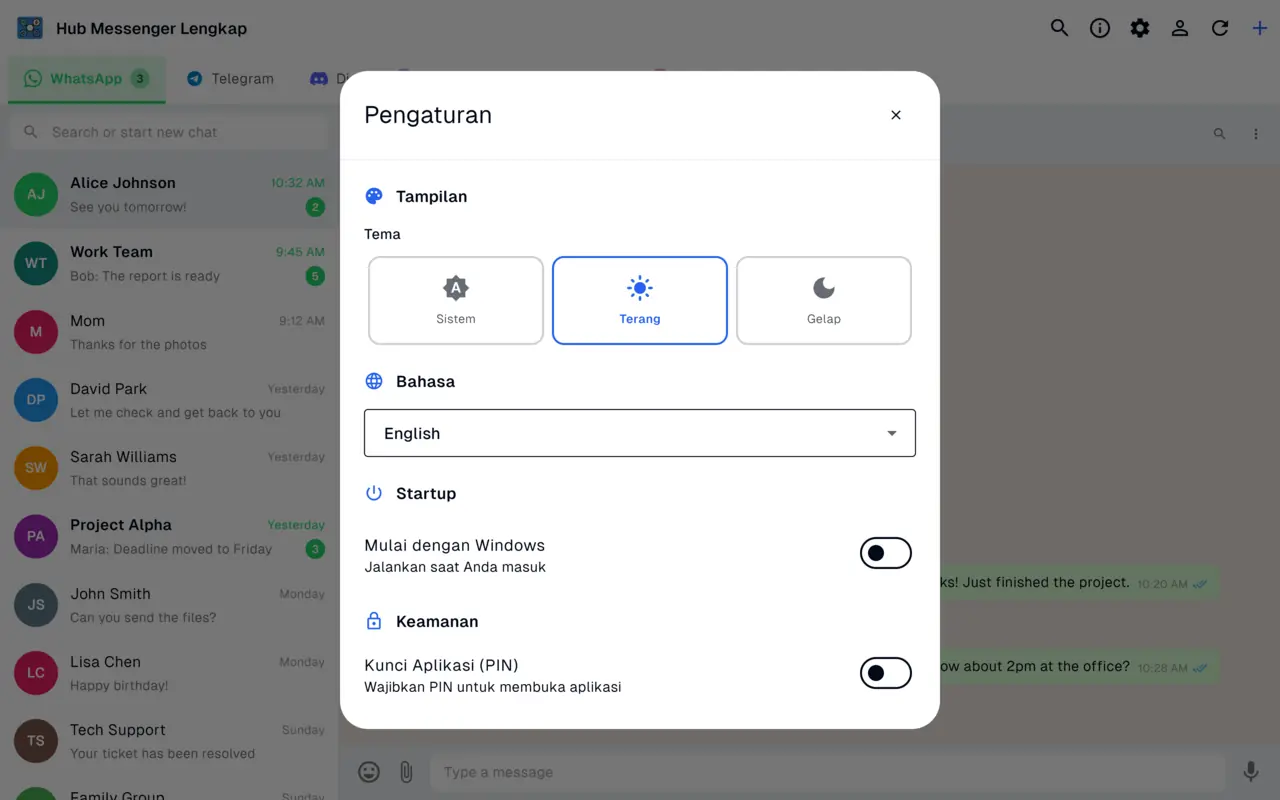 Panel pengaturan dengan tema terang, gelap, dan sistem serta opsi startup Windows