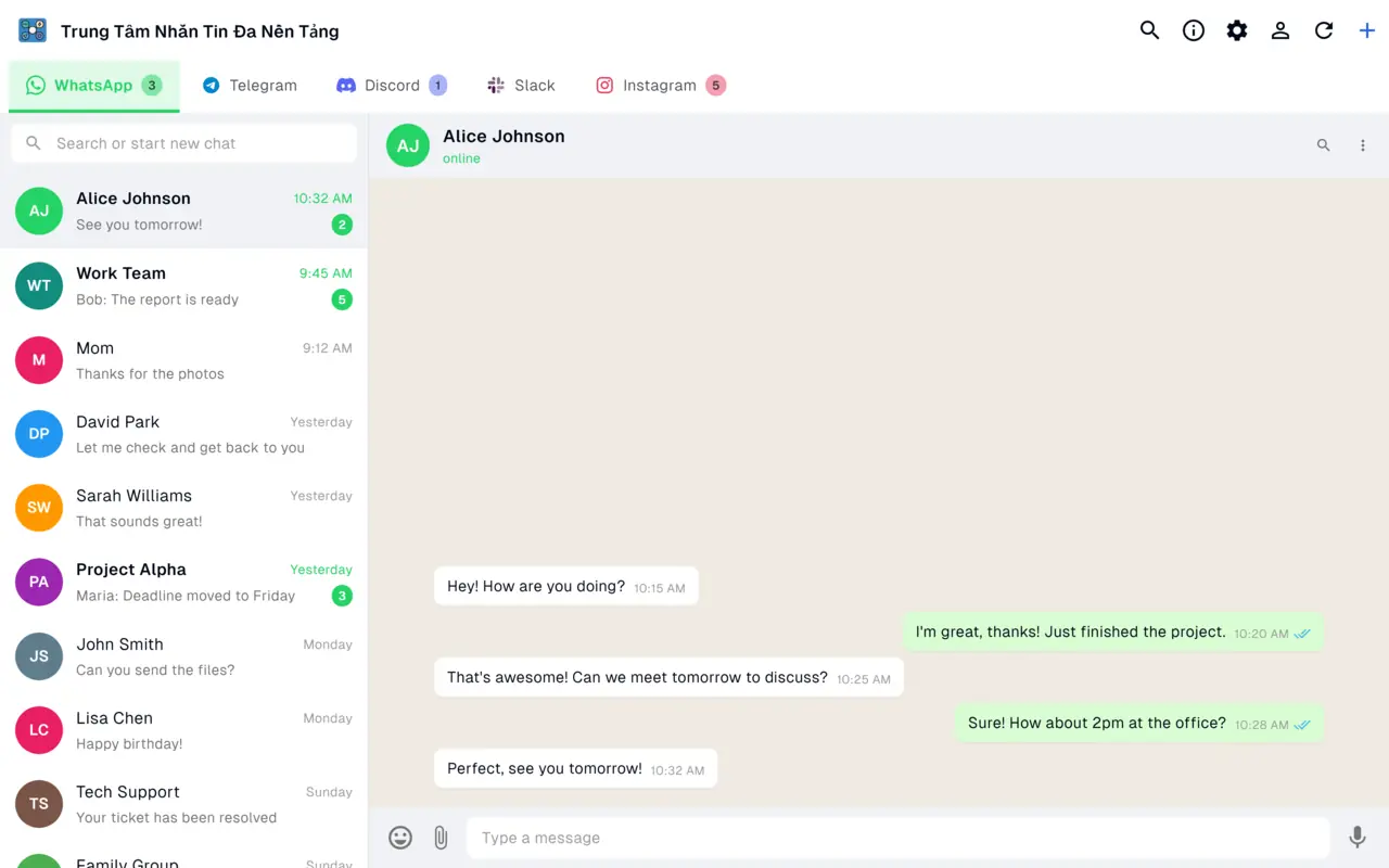 Bảng điều khiển All-in-One Messenger Hub với các tab WhatsApp, Telegram, Discord, Slack và Instagram trong một cửa sổ